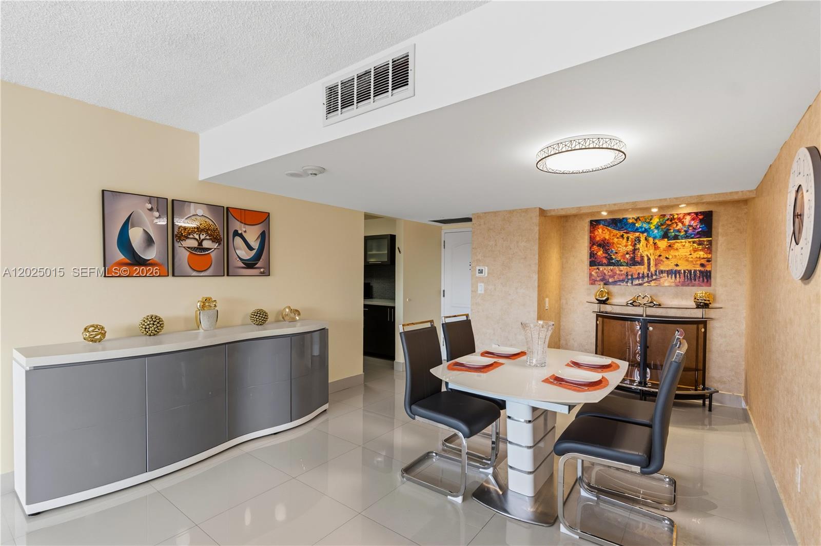 AVENTURA ELDORADO CONDO - Residential