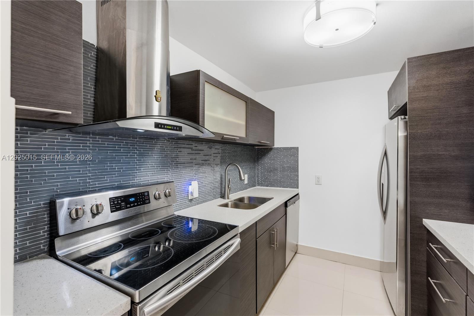 AVENTURA ELDORADO CONDO - Residential