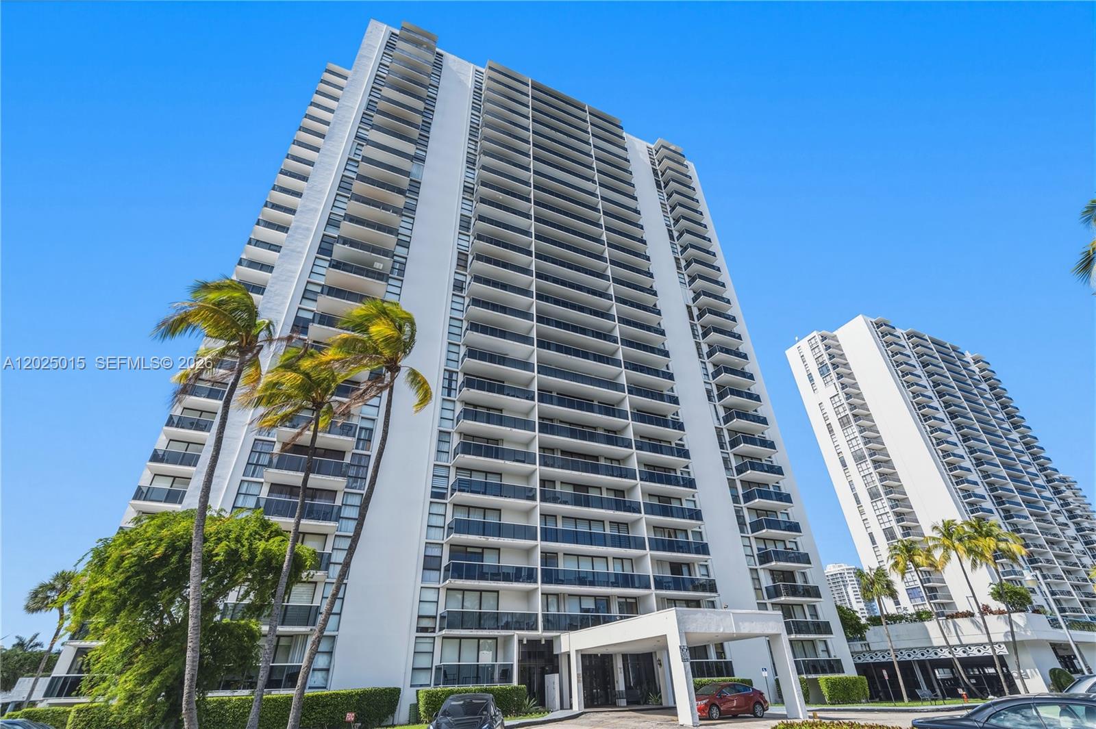 AVENTURA ELDORADO CONDO - Residential