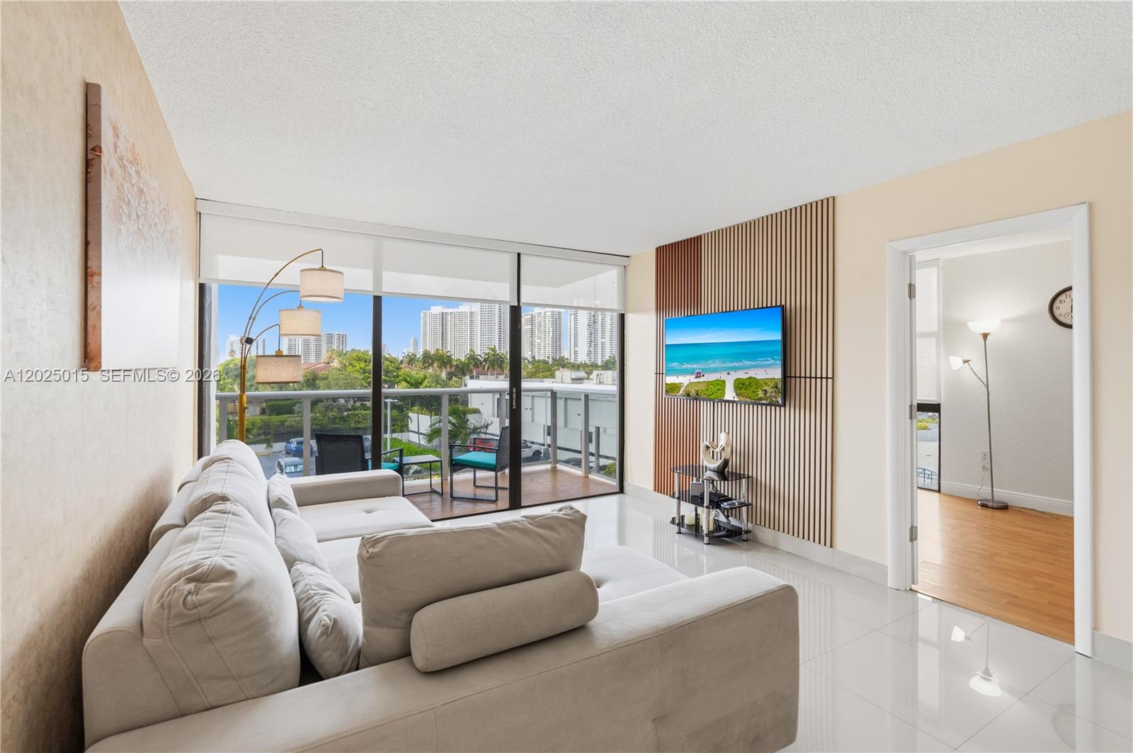 AVENTURA ELDORADO CONDO - Residential