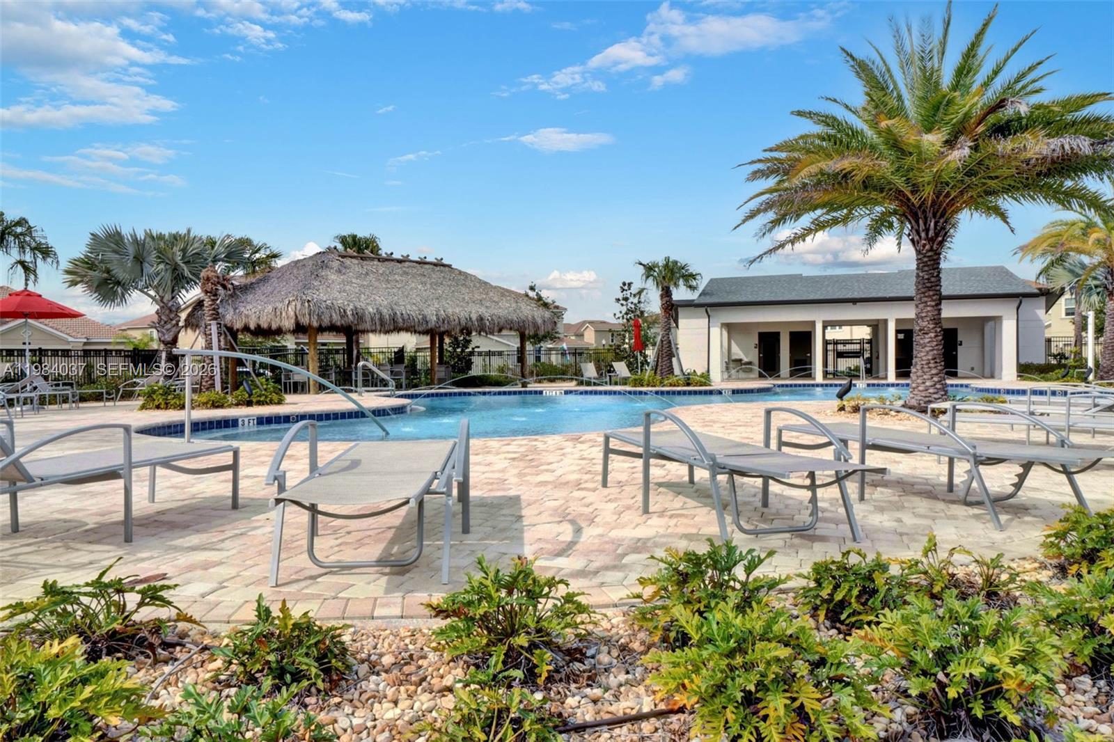 STONEYBROOK SOUTH NORTH - Residential