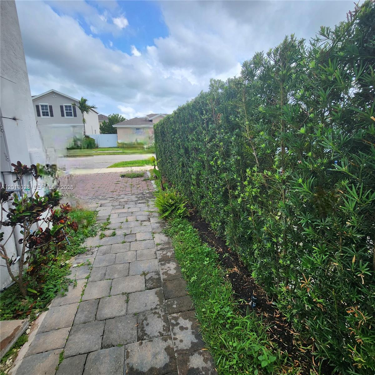 LUCKY START AT SUNRISE ES - Residential Lease