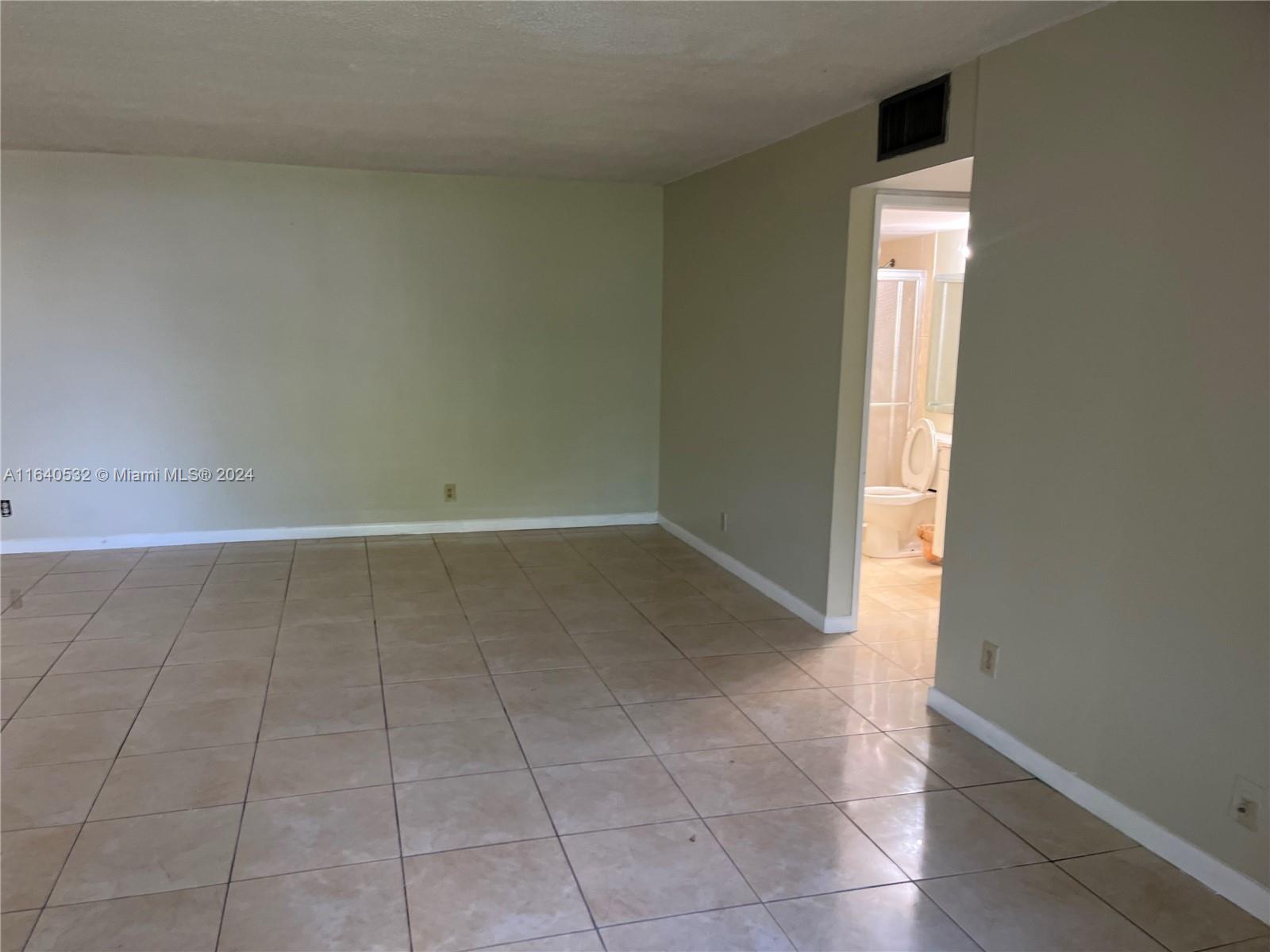 LAKE PARK CONDO NO 1 - BL - Residential