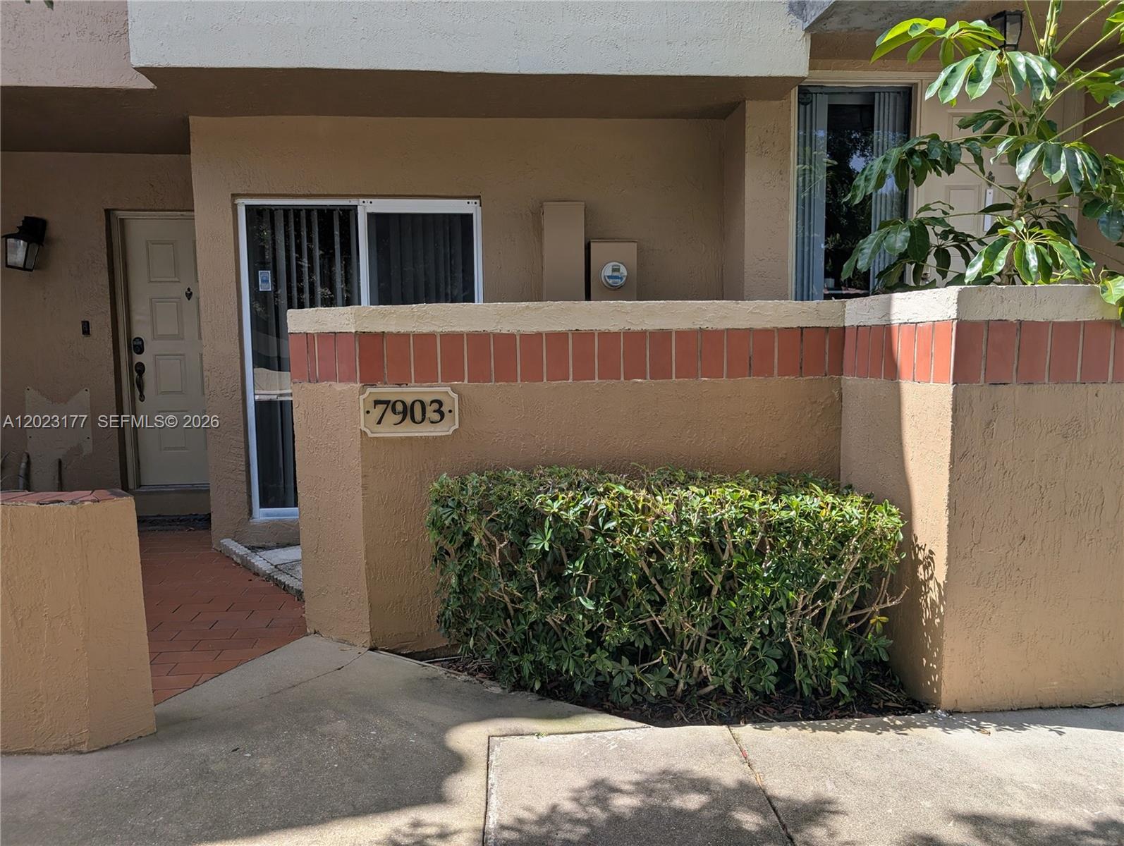 JACARANDA PARCEL 480 - Residential Lease