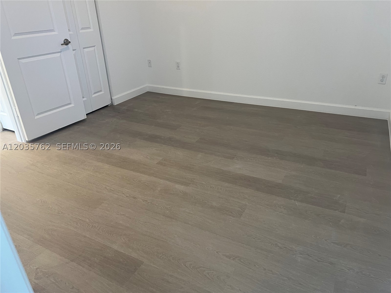 PINE VISTA - Residential Lease