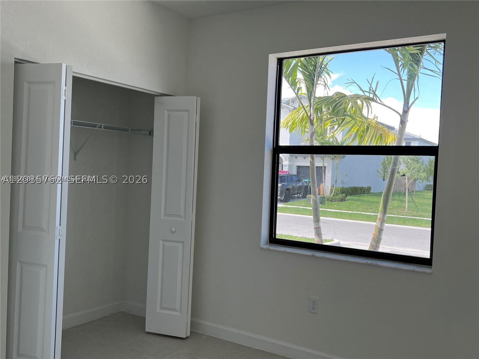 PINE VISTA - Residential Lease