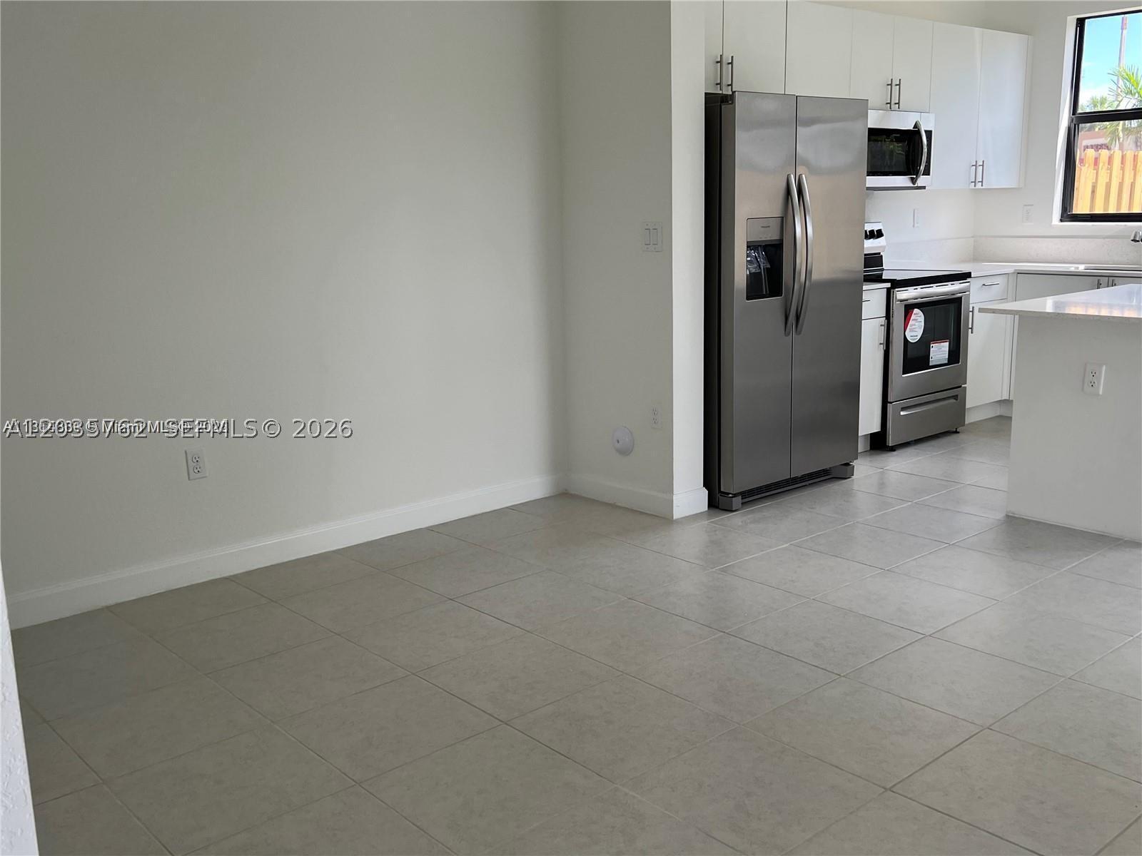 PINE VISTA - Residential Lease