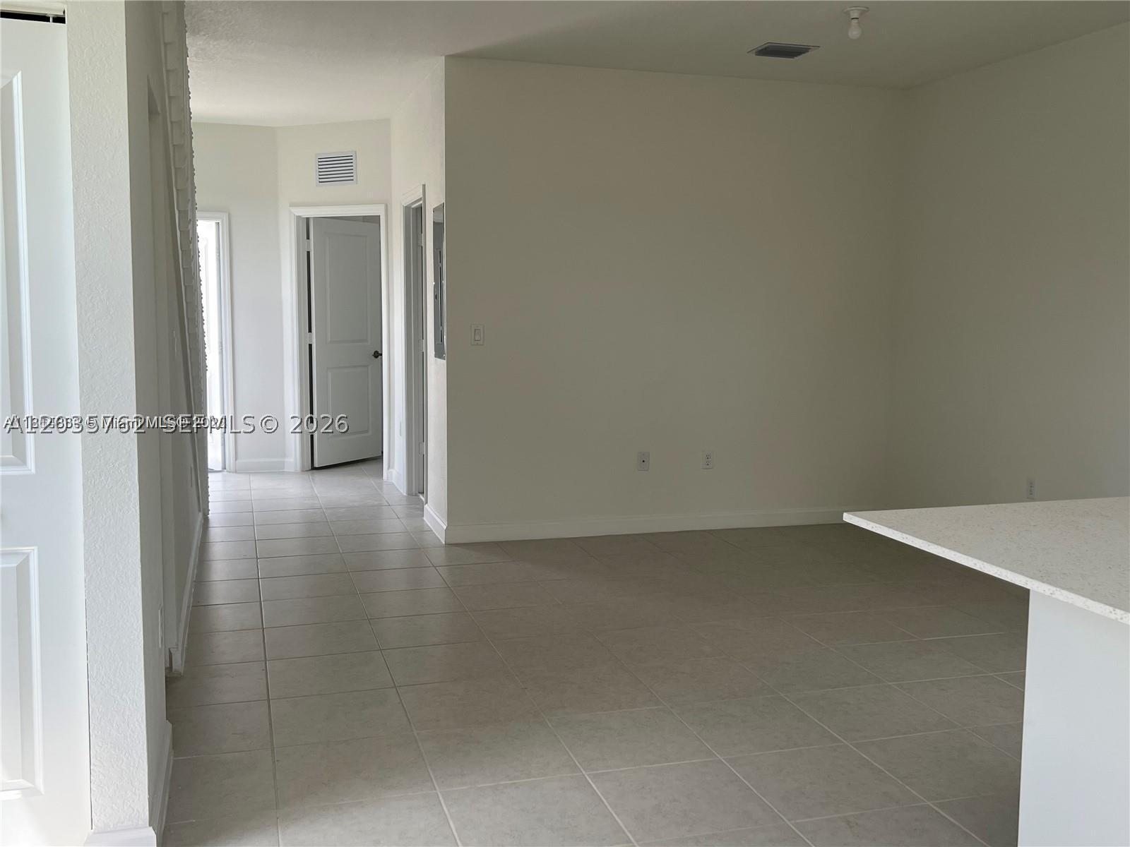 PINE VISTA - Residential Lease