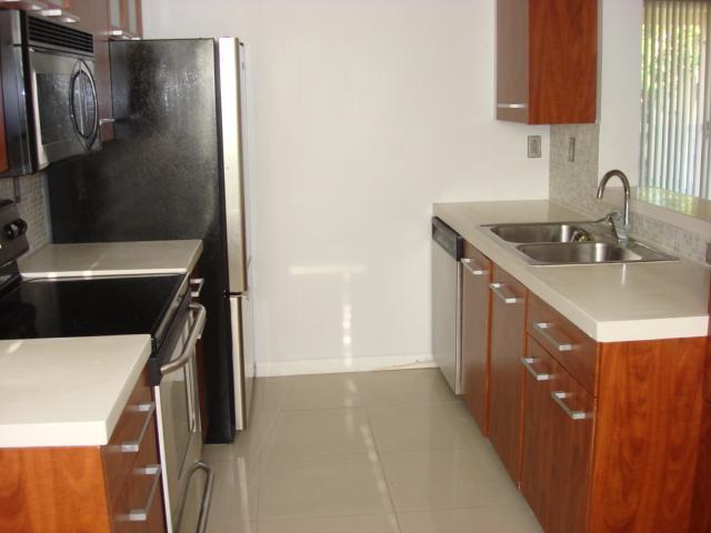 THE GREENS AT DORAL CONDO - Residential Lease