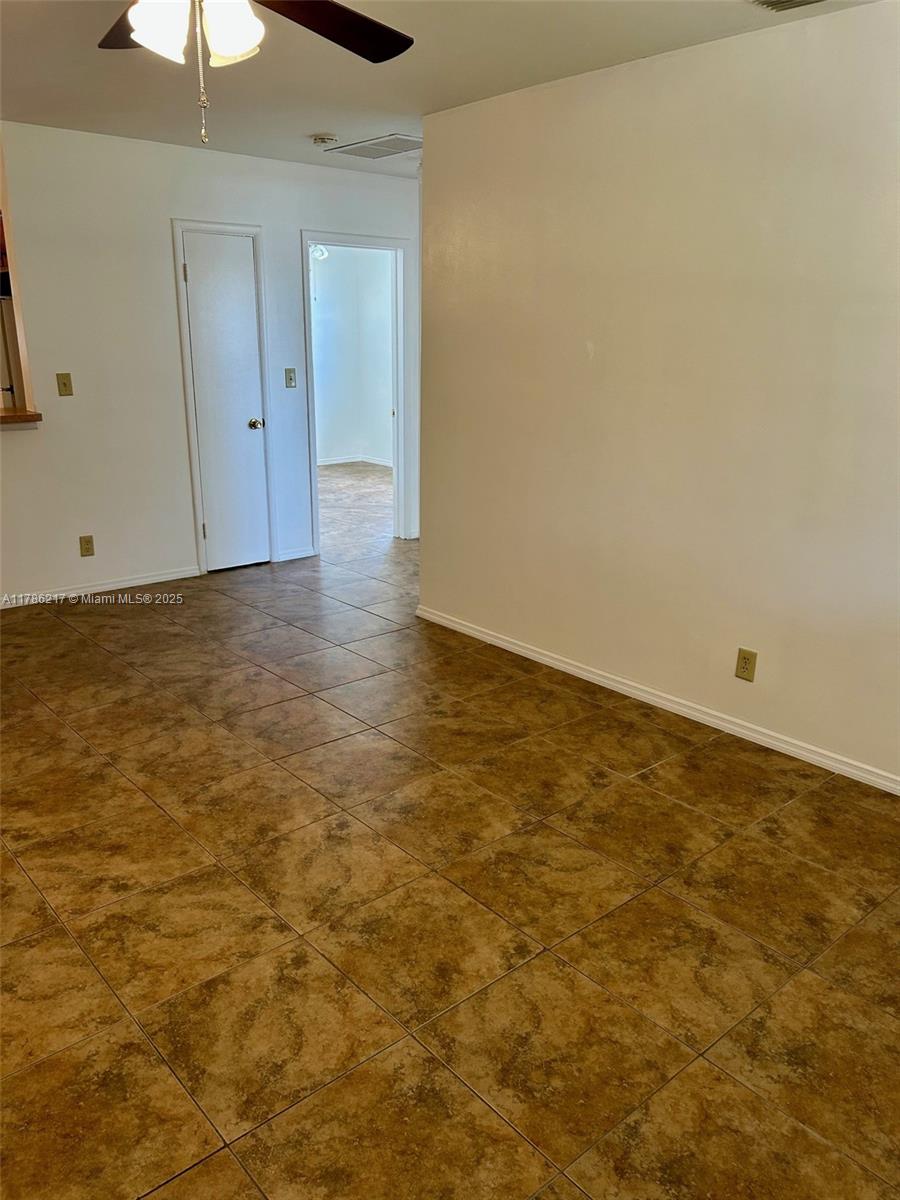 HOLLYWOOD BEACH HEIGHTS S - Residential Lease