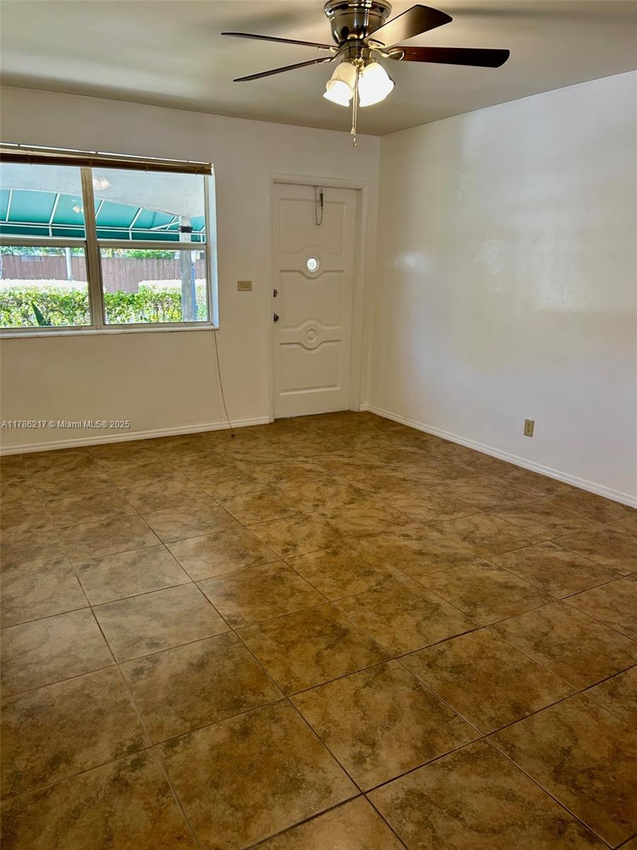 HOLLYWOOD BEACH HEIGHTS S - Residential Lease