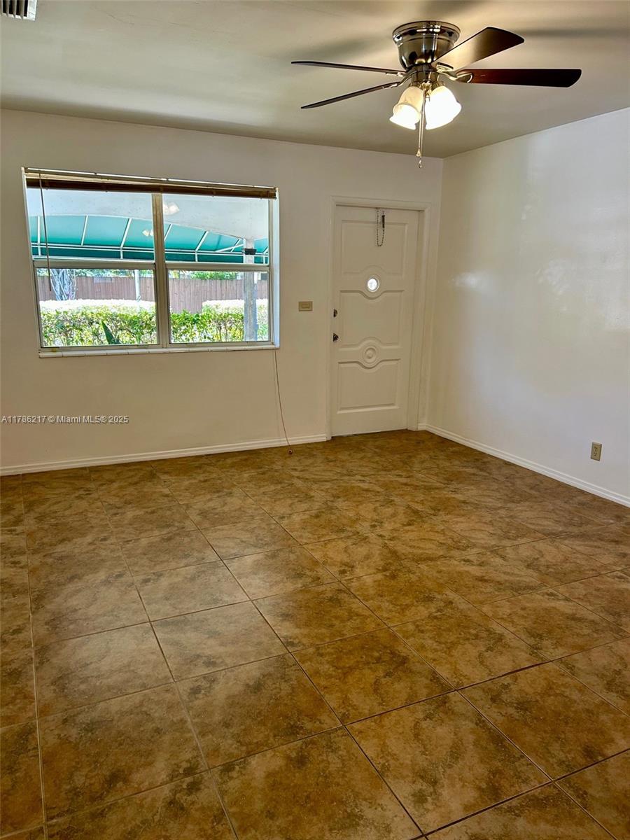 HOLLYWOOD BEACH HEIGHTS S - Residential Lease