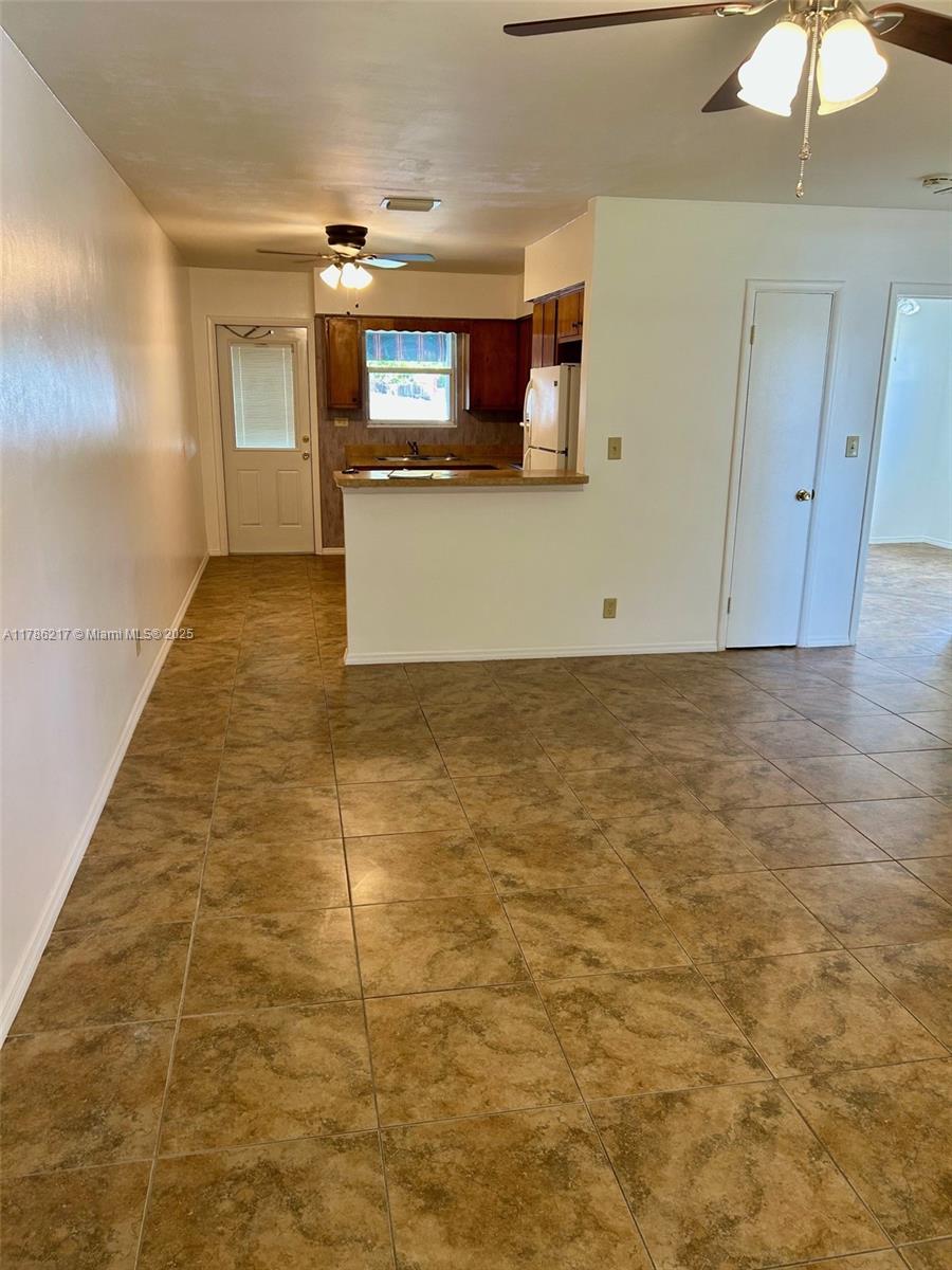 HOLLYWOOD BEACH HEIGHTS S - Residential Lease