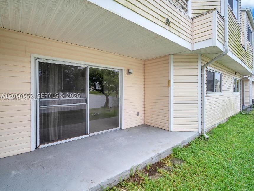 SUMMER LAKE CONDO - Residential Lease