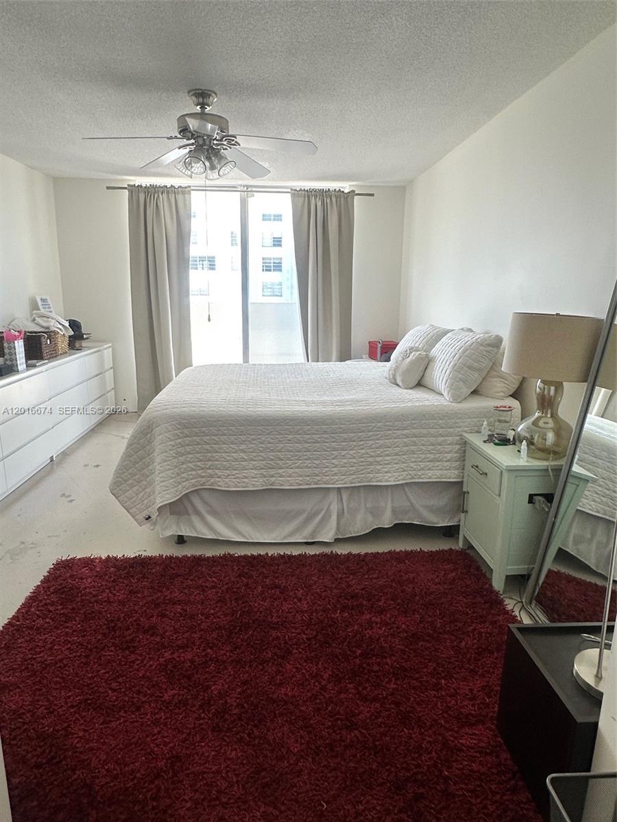 COMMODORE PLAZA CONDO - Residential