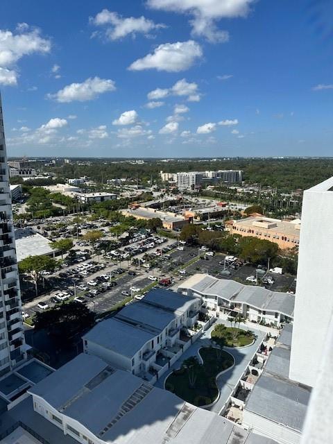 COMMODORE PLAZA CONDO - Residential