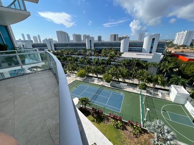 UPTOWN MARINA LOFTS CONDO - Residential Lease