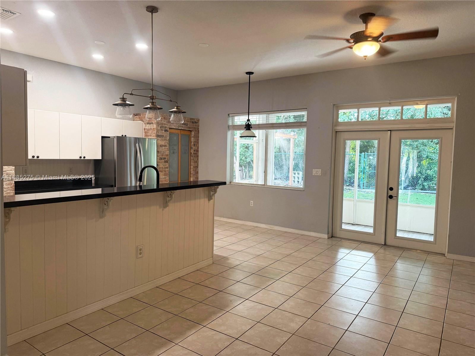 DUNWOODIE AT KEYS GATE - Residential Lease