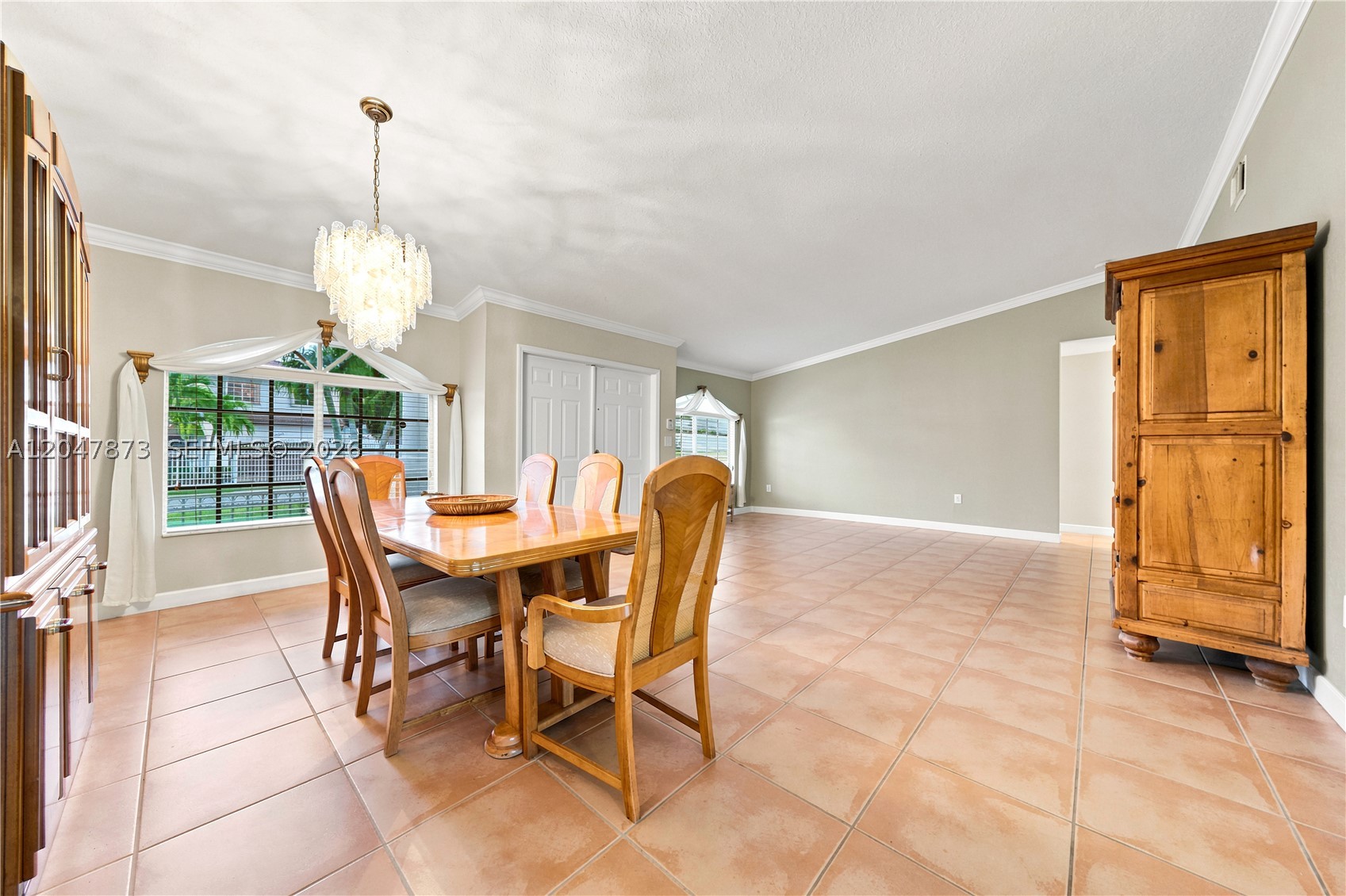 KAYLA S PLACE - Residential