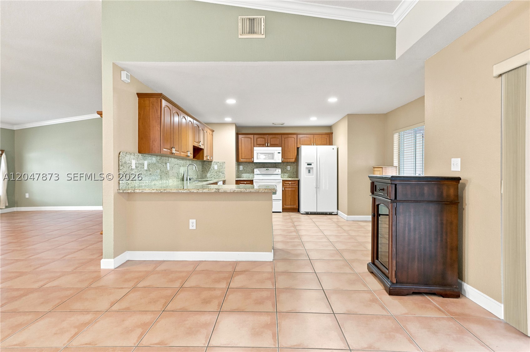 KAYLA S PLACE - Residential