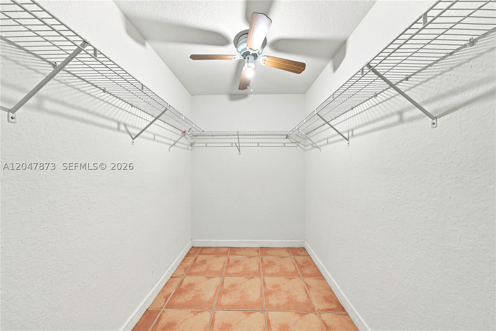 KAYLA S PLACE - Residential