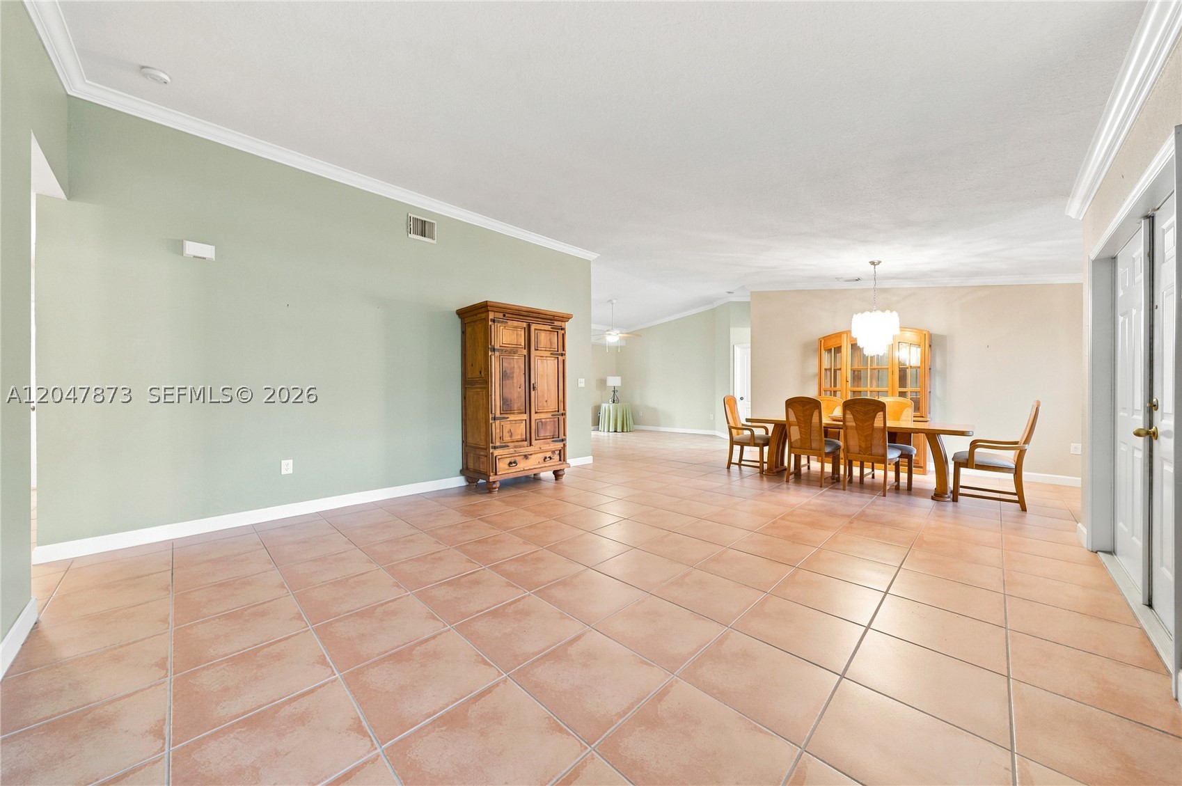 KAYLA S PLACE - Residential
