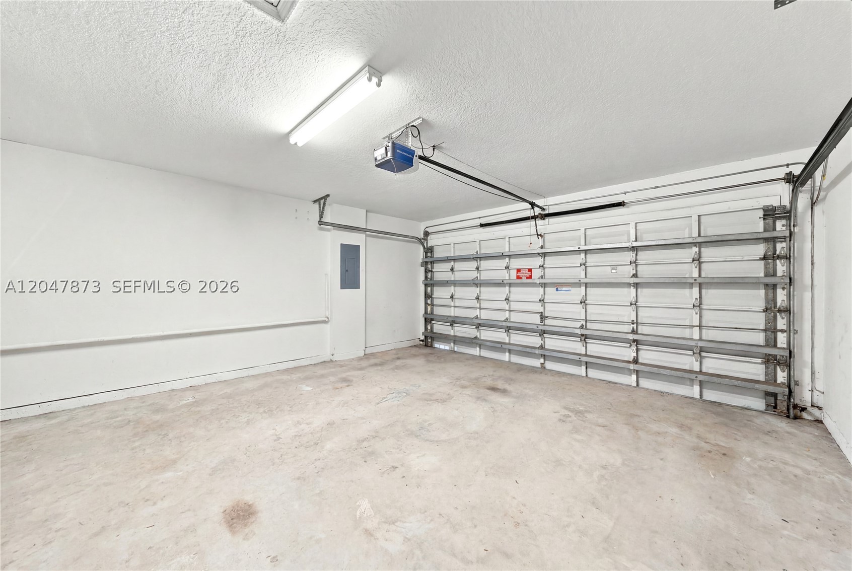 KAYLA S PLACE - Residential