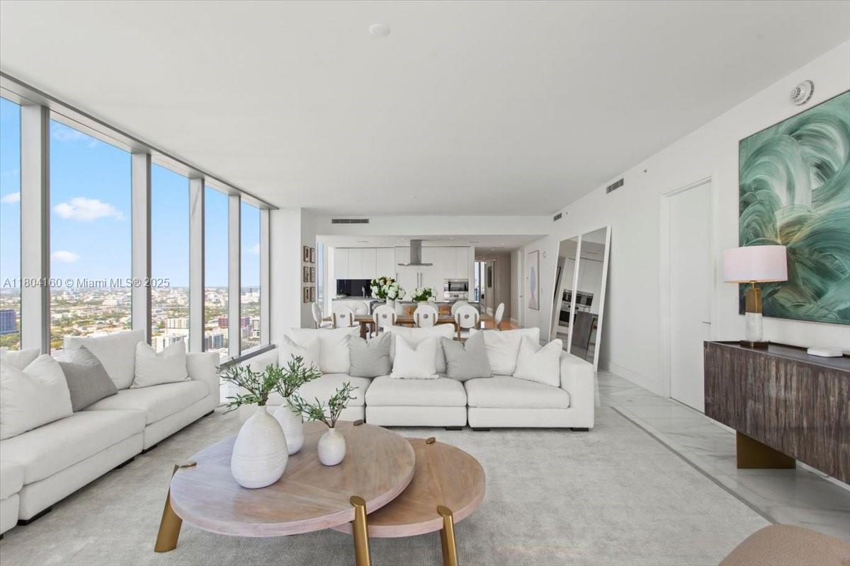 EDGEWATER - Residential
