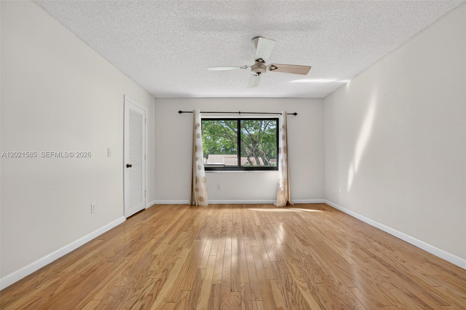 HORIZONS OF BOCA LAGO CON - Residential