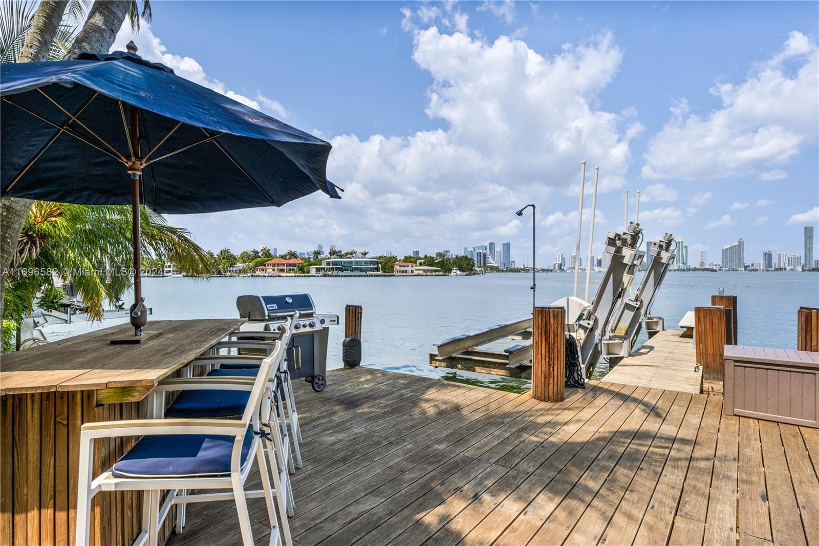 DI LIDO ISLAND - Residential