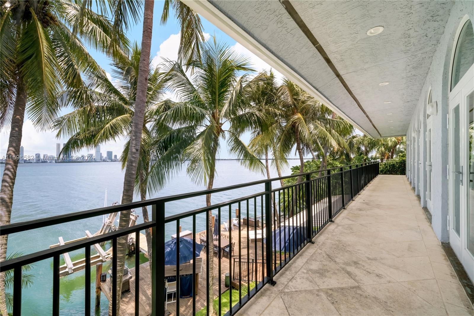 DI LIDO ISLAND - Residential