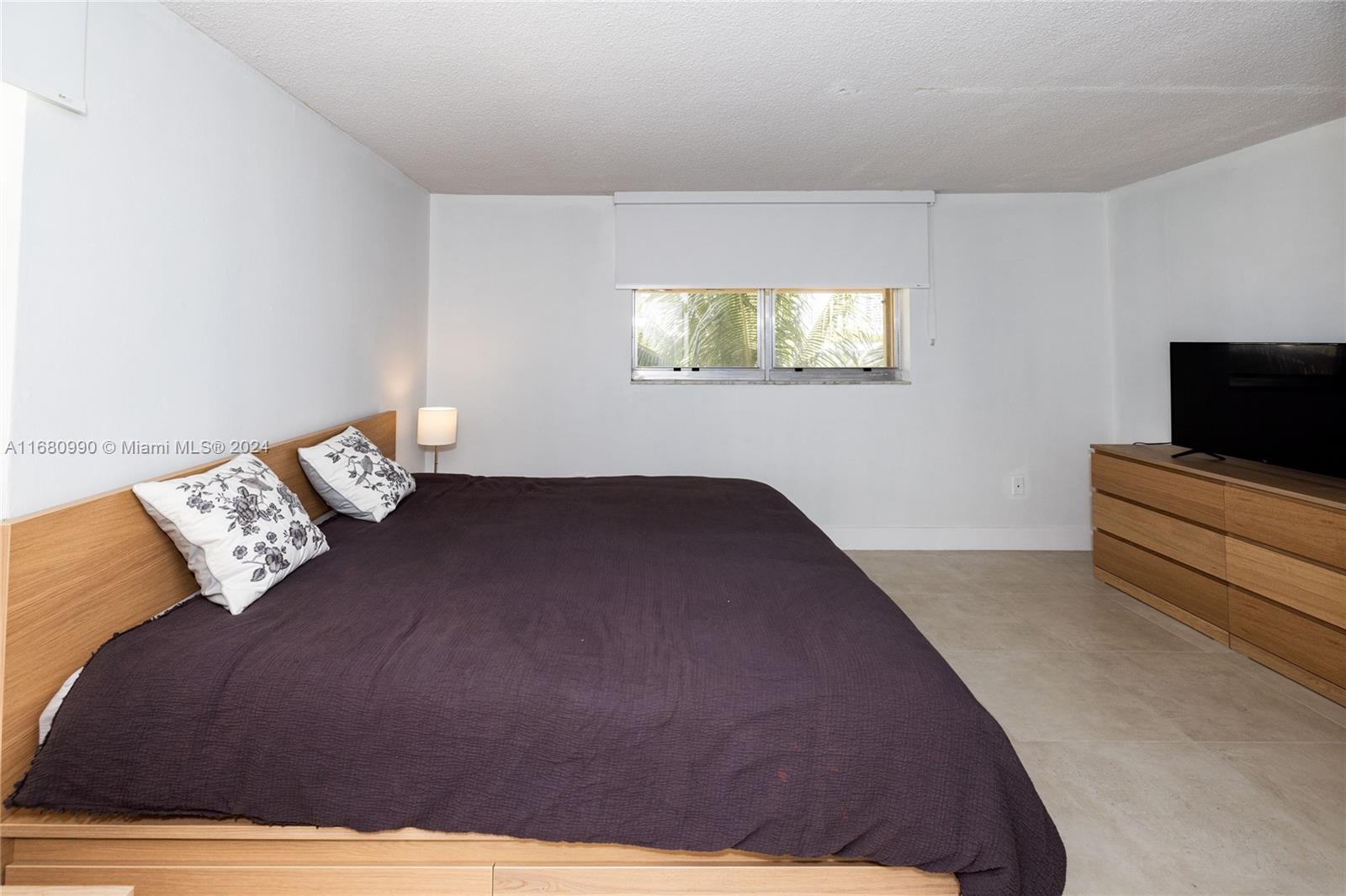 EDEN ISLES CONDO PART 1 - Residential Lease