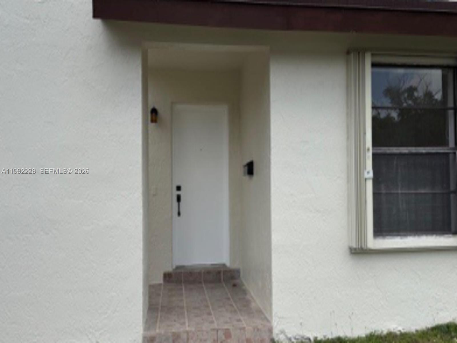 EAST WIND LAKE VILLAGE - Residential Lease