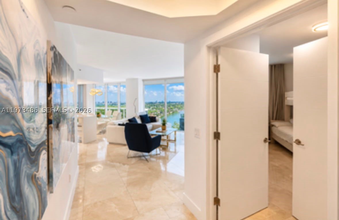 GREEN DIAMOND CONDO - Residential