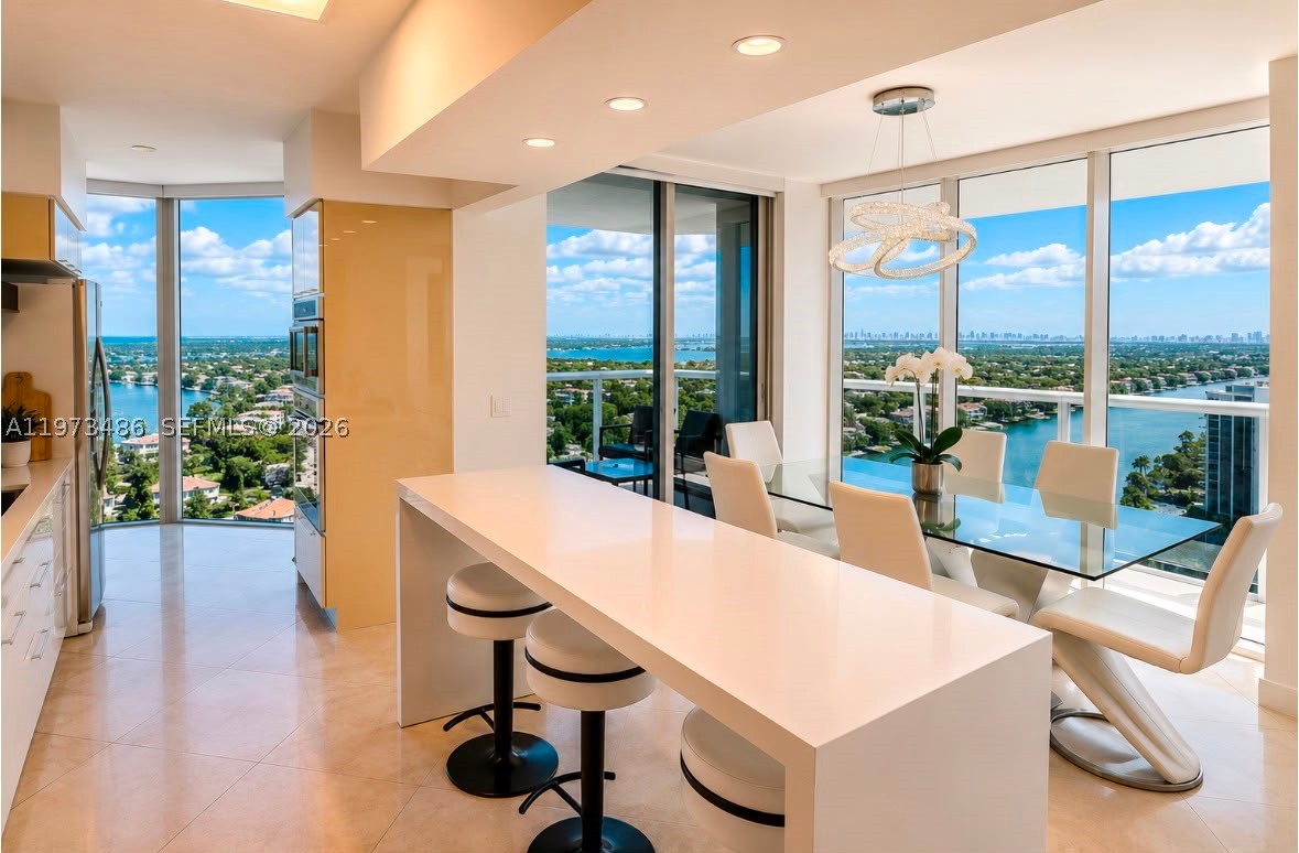 GREEN DIAMOND CONDO - Residential