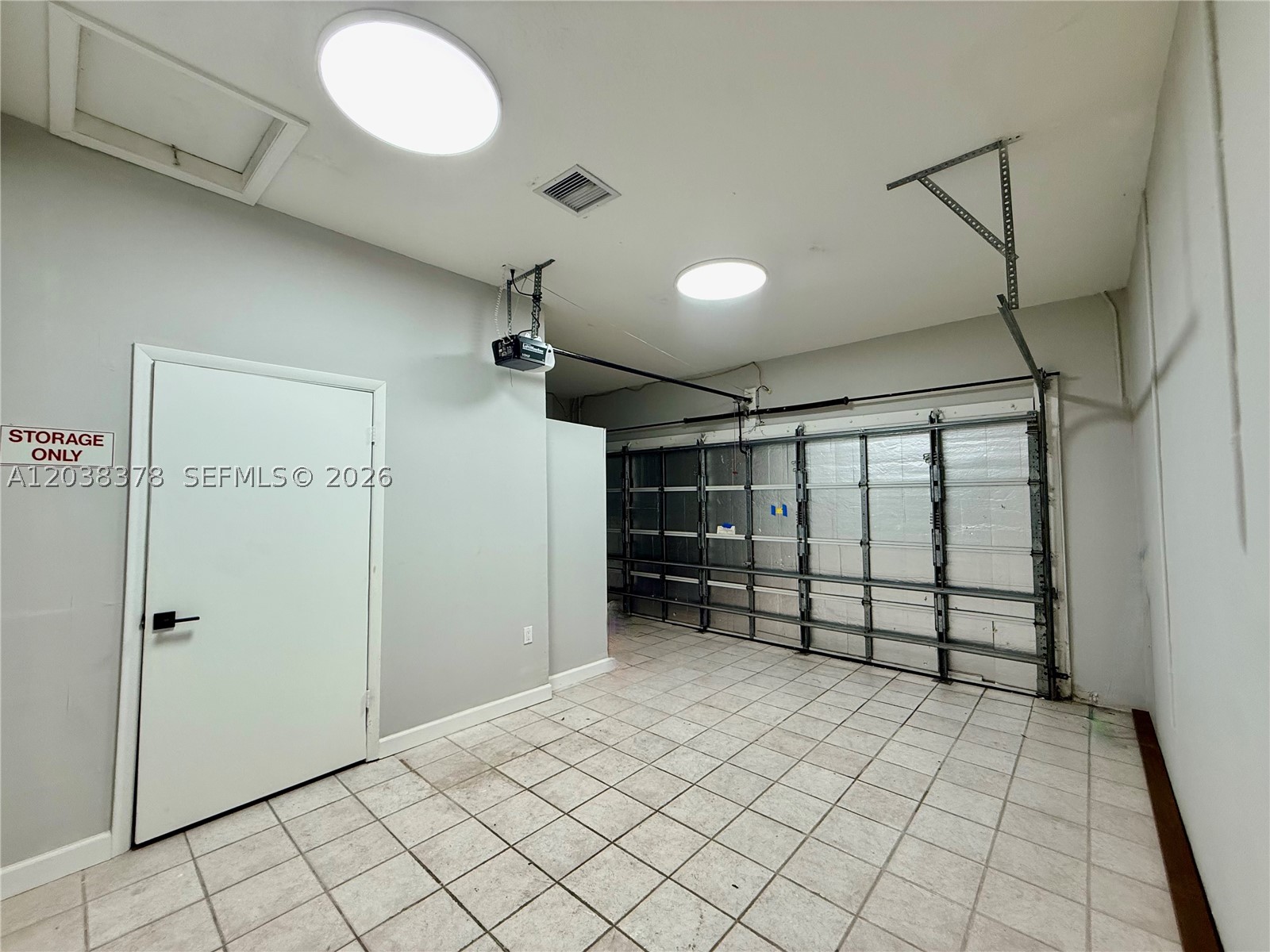 GOLDVUE ESTATES - Residential Lease