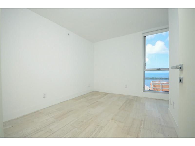 BRICKELL HOUSE - Residential Lease