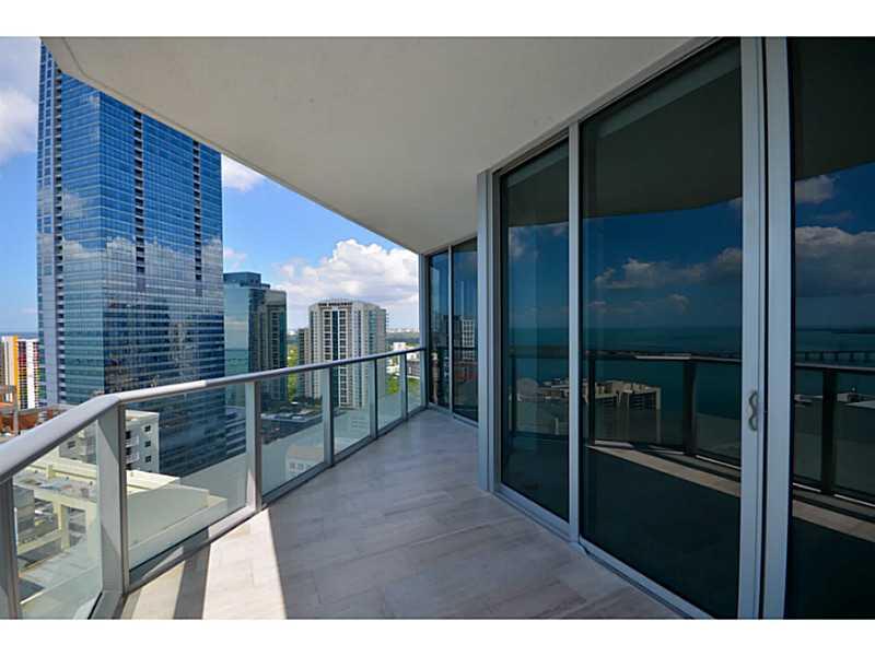 BRICKELL HOUSE - Residential Lease