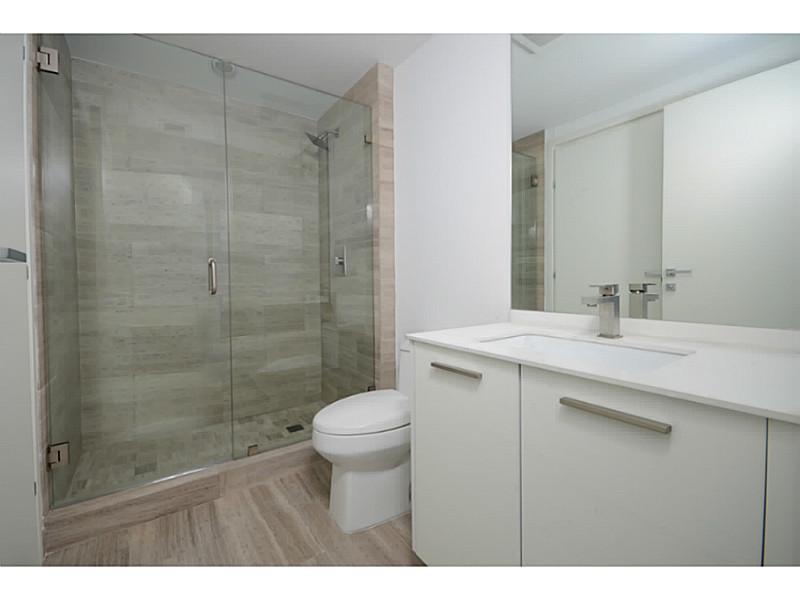 BRICKELL HOUSE - Residential Lease