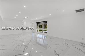 Imperial Point - Residential