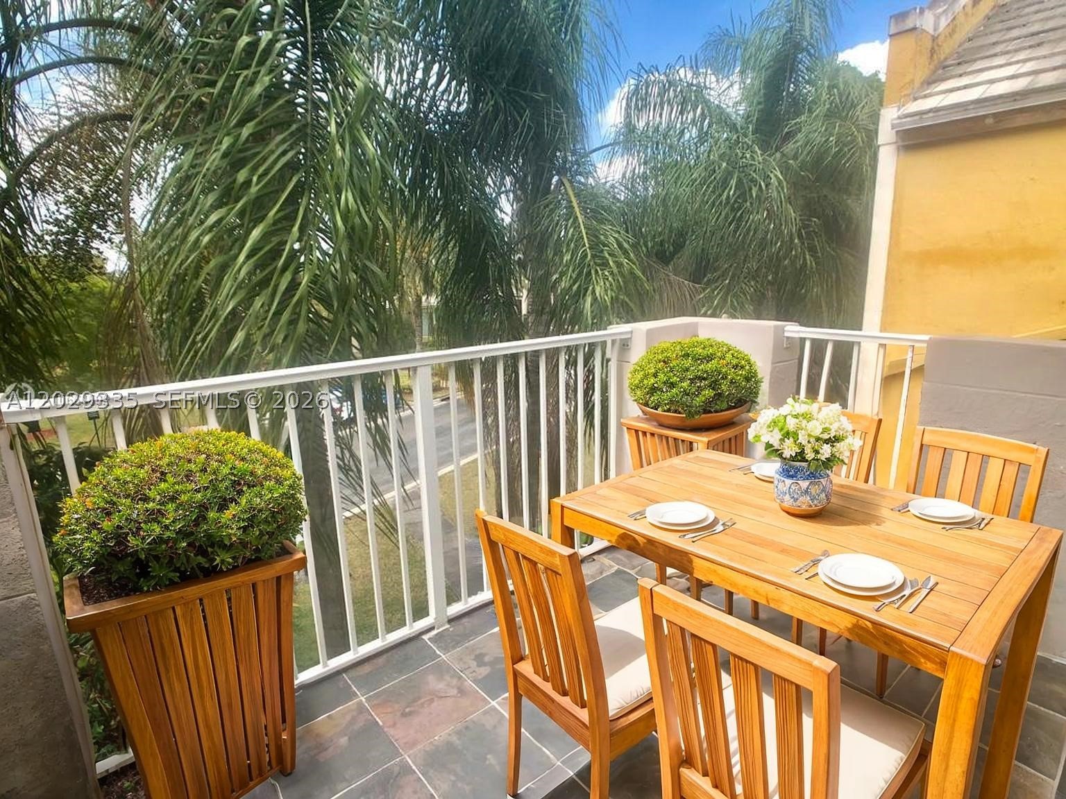 DEVONAIRE CONDO AT PEMBRO - Residential Lease