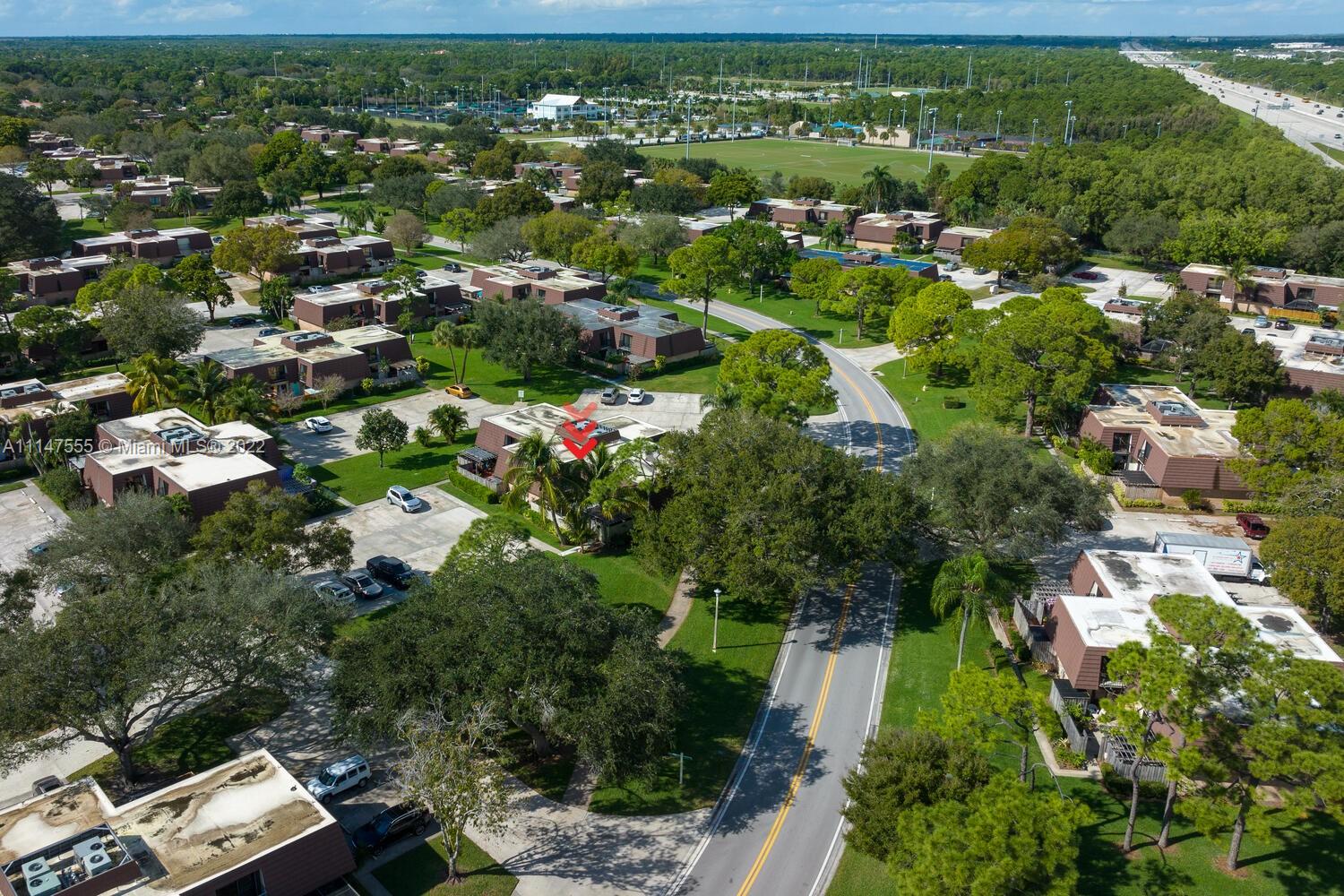 GARDEN LAKES AND GARDEN SQ - Residential
