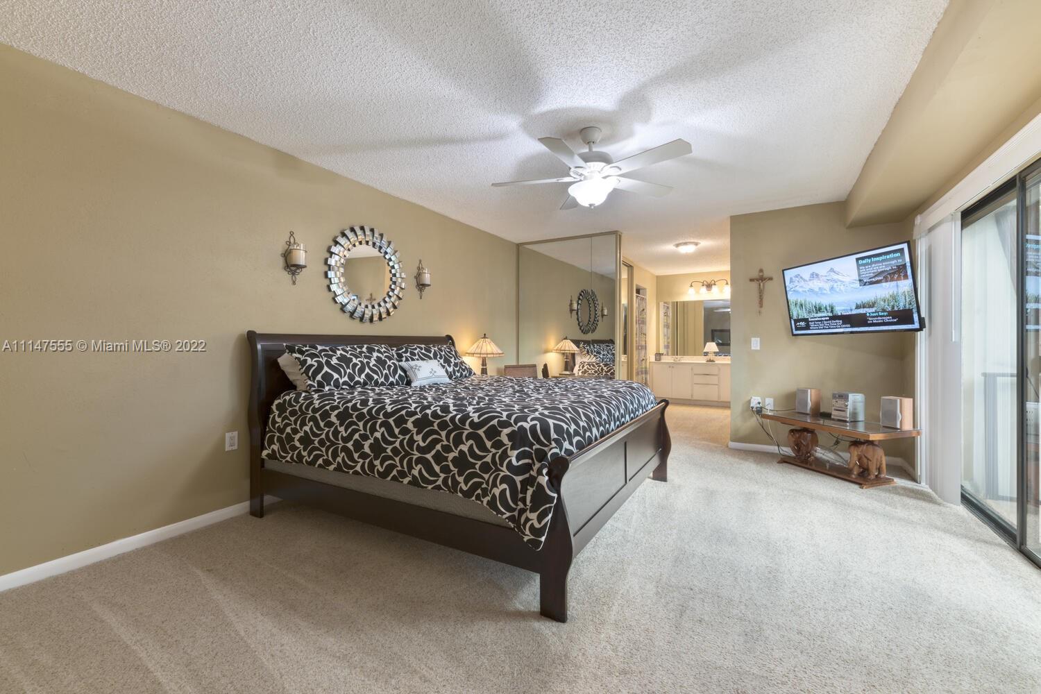 GARDEN LAKES AND GARDEN SQ - Residential
