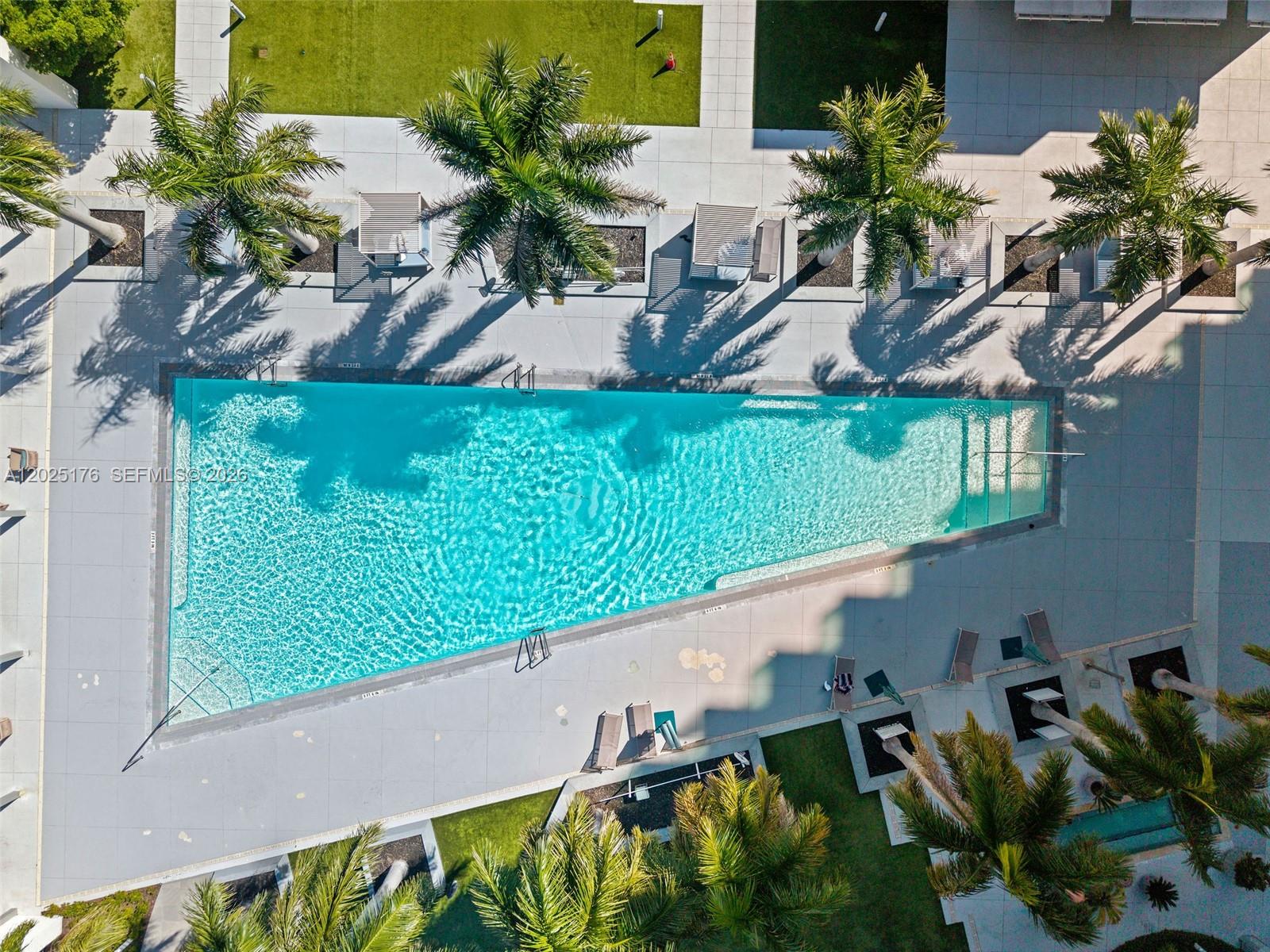 FOUR MIDTOWN MIAMI CONDO - Residential Lease