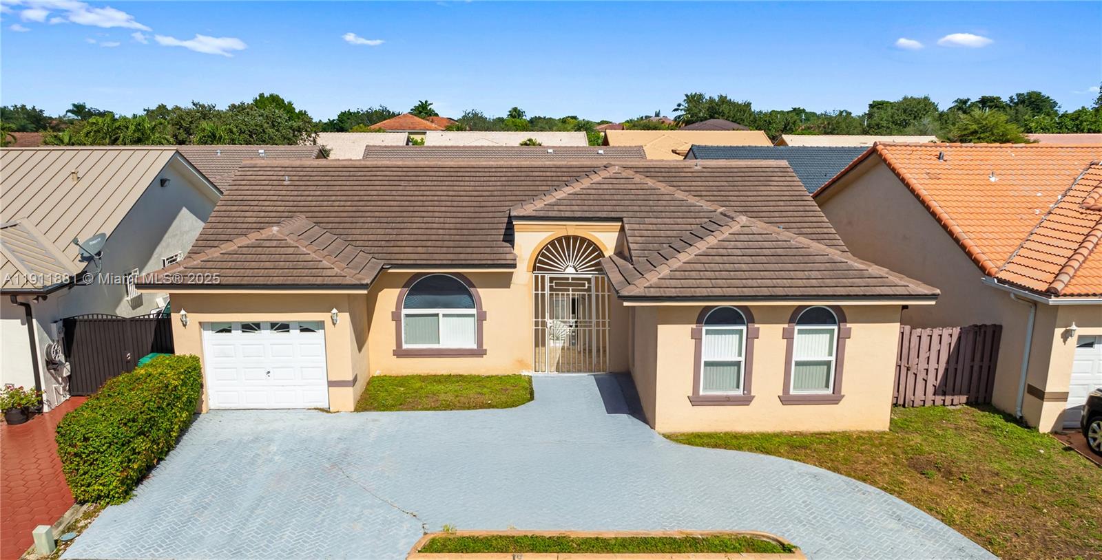 COLORAMA ESTATES - Residential
