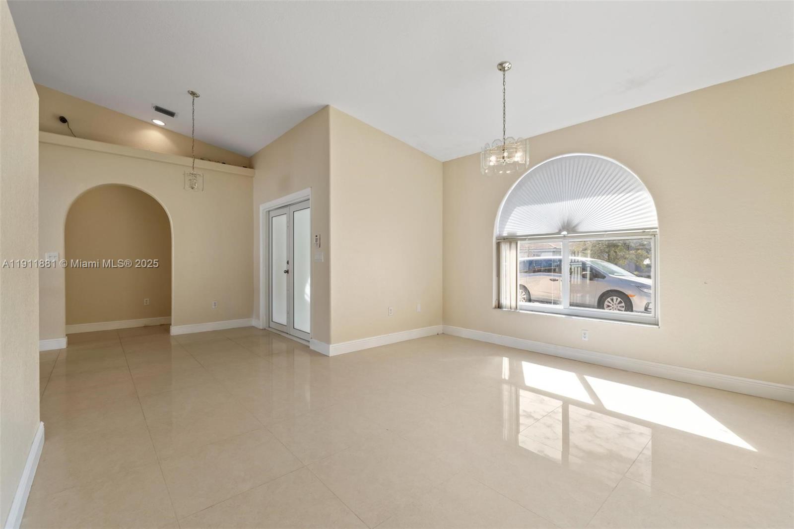 COLORAMA ESTATES - Residential