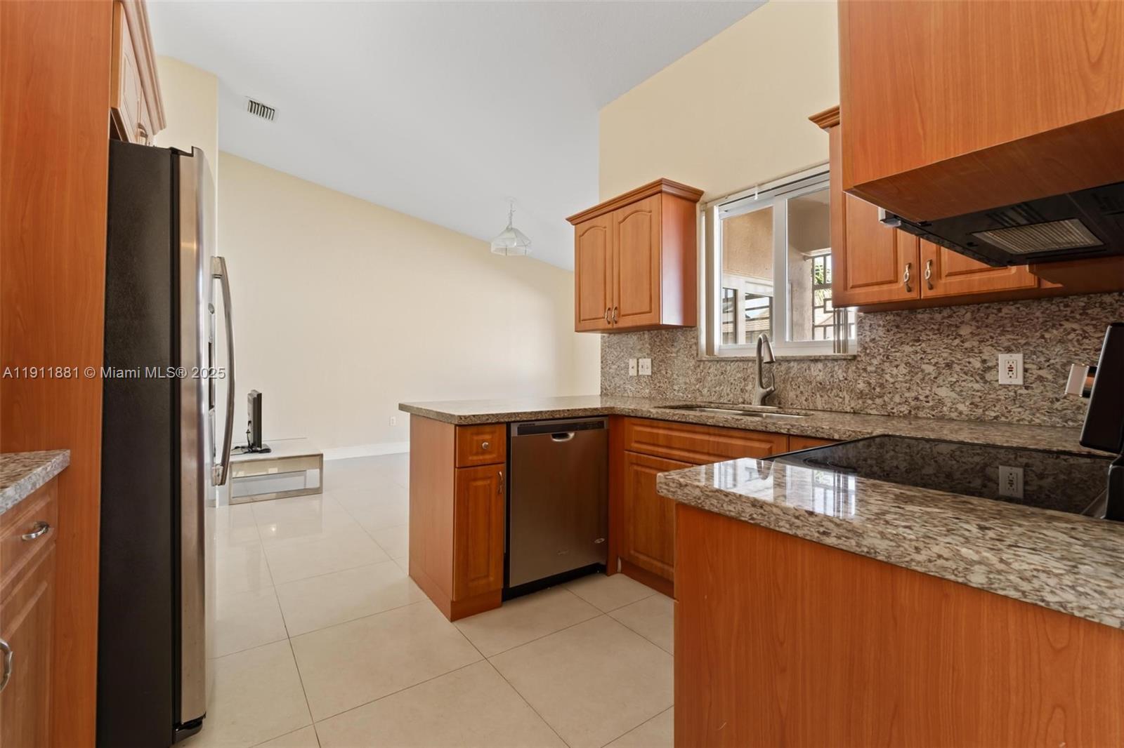 COLORAMA ESTATES - Residential