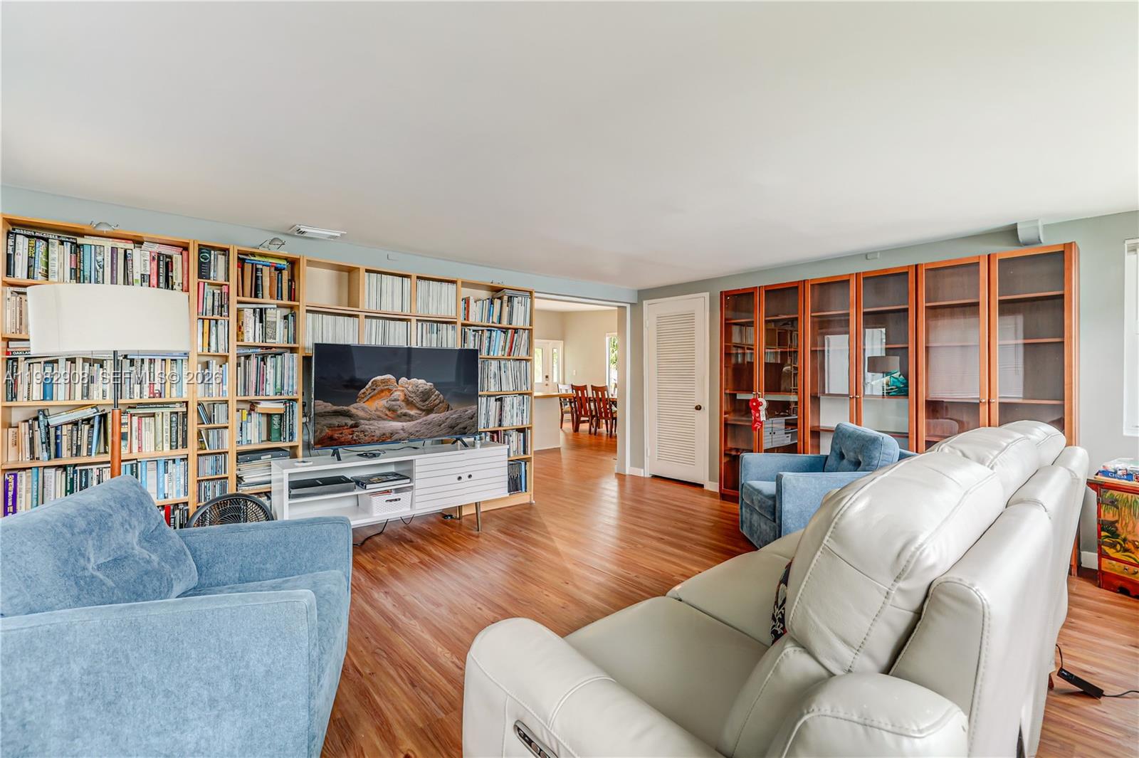 PRIMROSE PARK 2ND PL - Residential