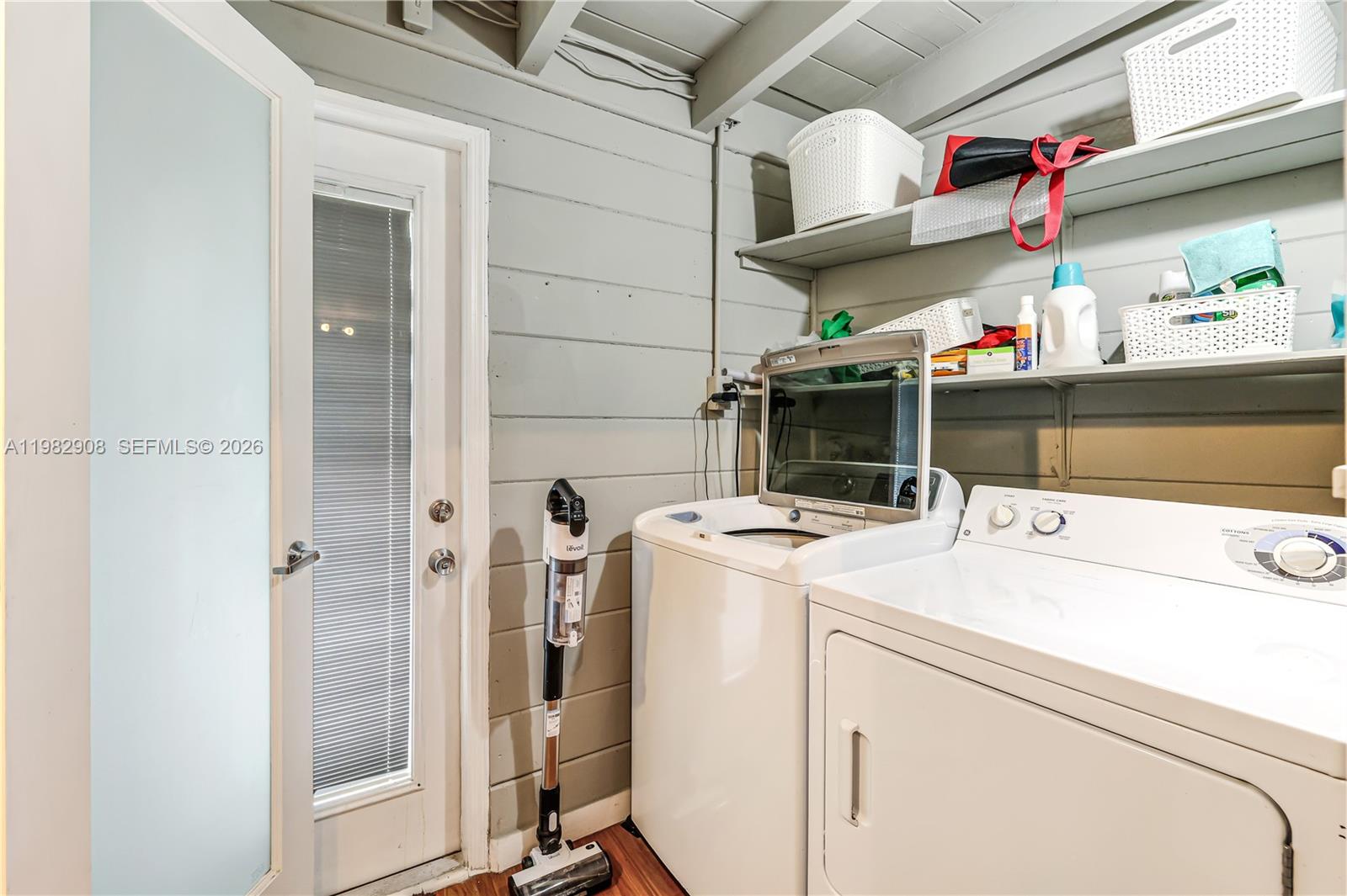 PRIMROSE PARK 2ND PL - Residential