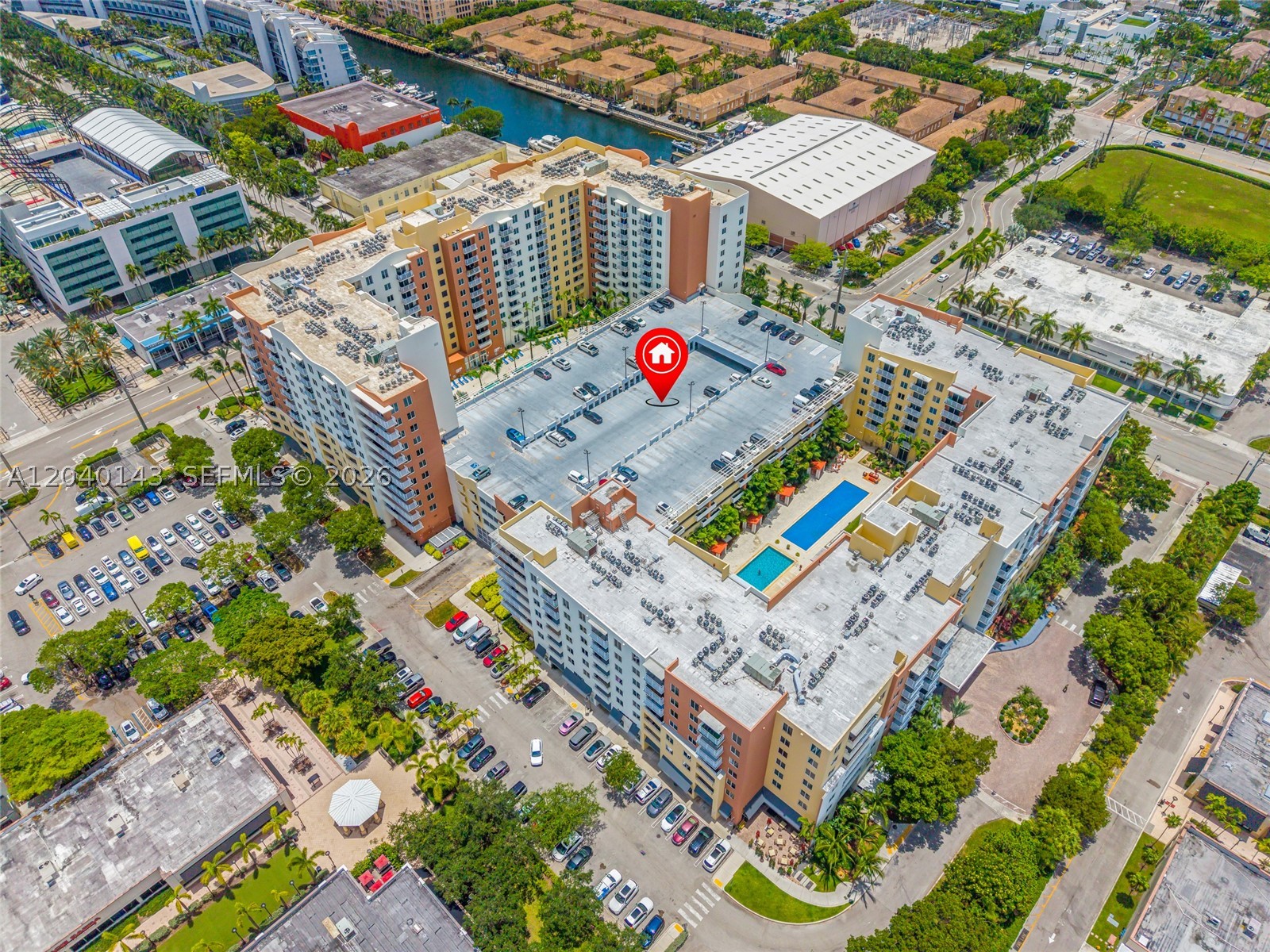 VENTURE AT AVENTURA WEST - Residential